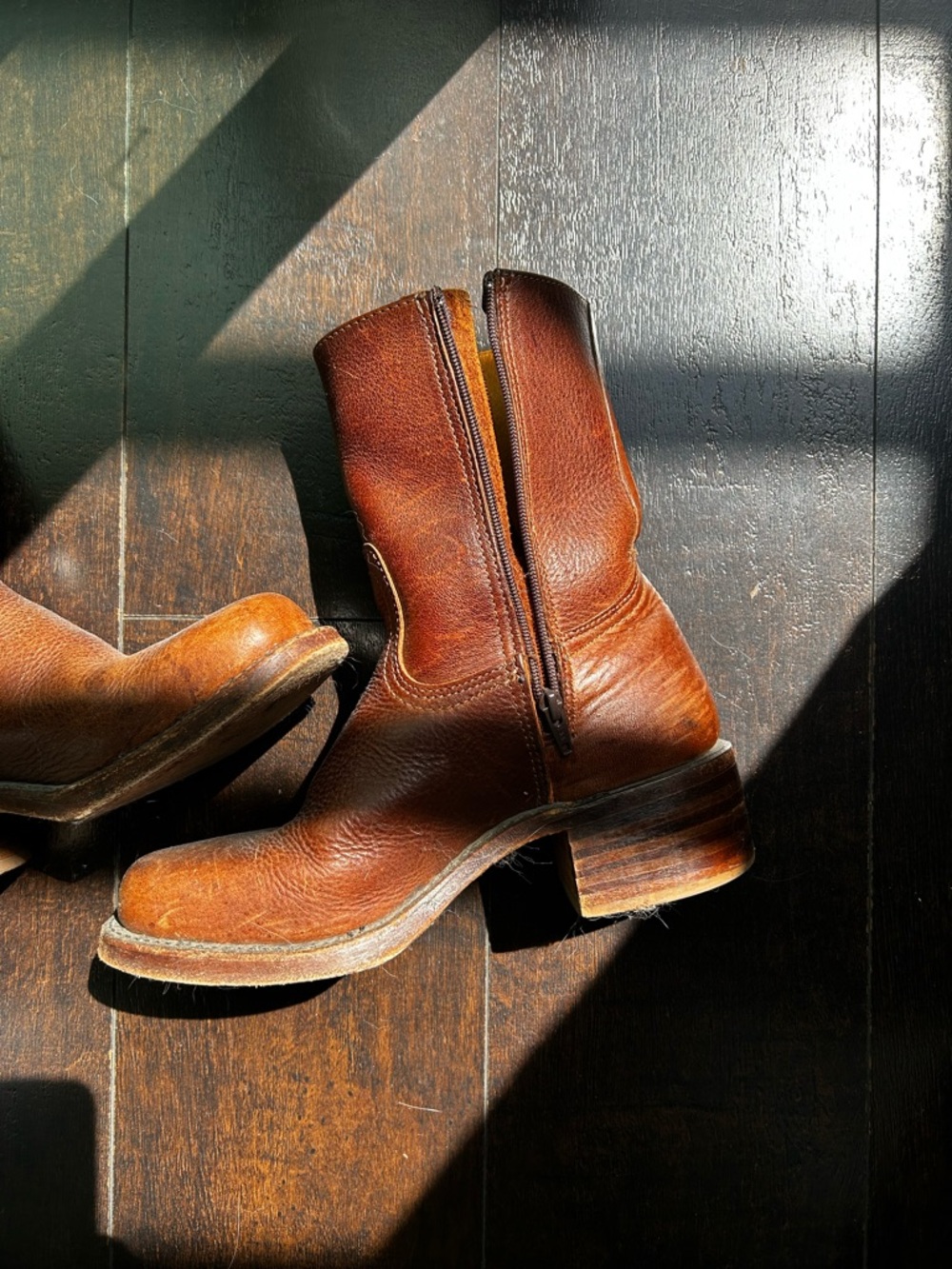 FRYE Boots - Picture 7 of 12